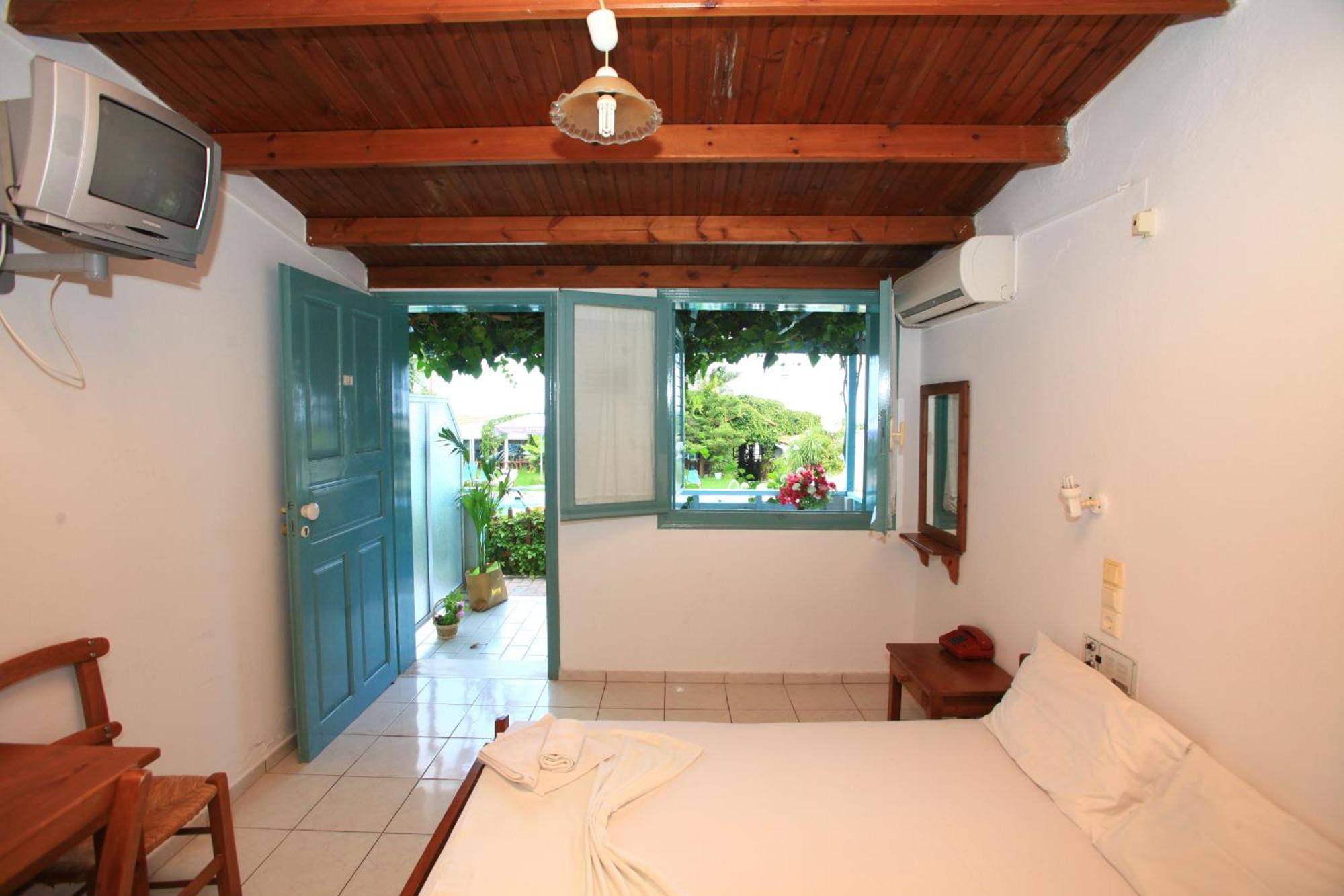 Anatoli Apartments Hersonissos  Habitación foto